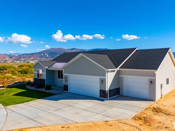 1230 N 3625th Cir W, Cedar City, UT 84721