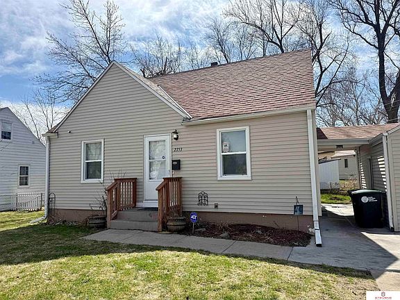 3rd image of 2753 Sharon Dr