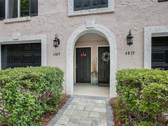 5th image of 4825 Martinique Ct #4825