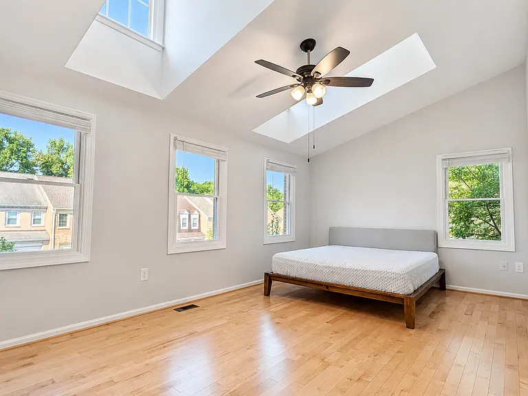12117 Gatewater Dr — Photo 12