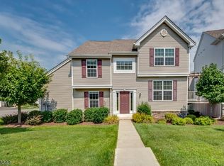 120 Sowers Dr, Hackettstown, NJ 07840