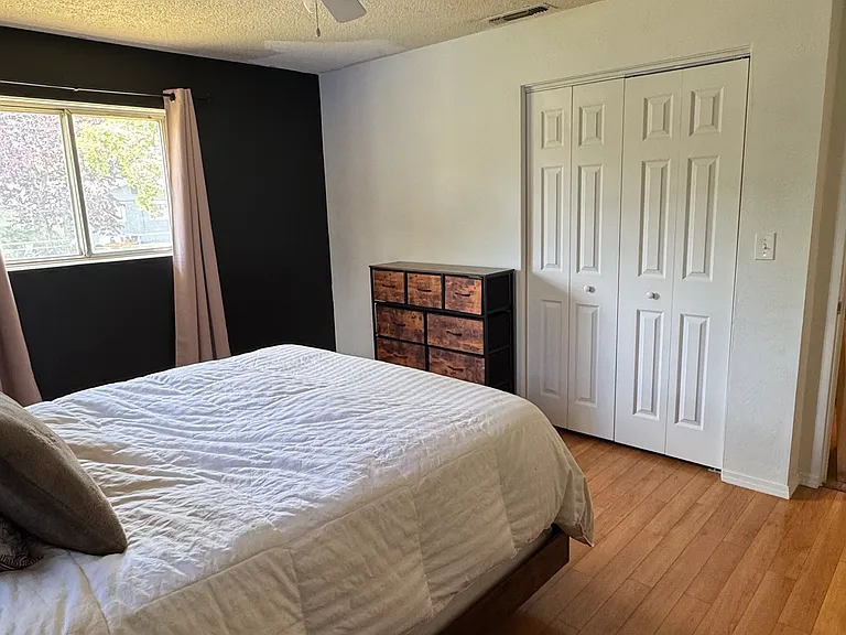 905 SE Fern St — Photo 12