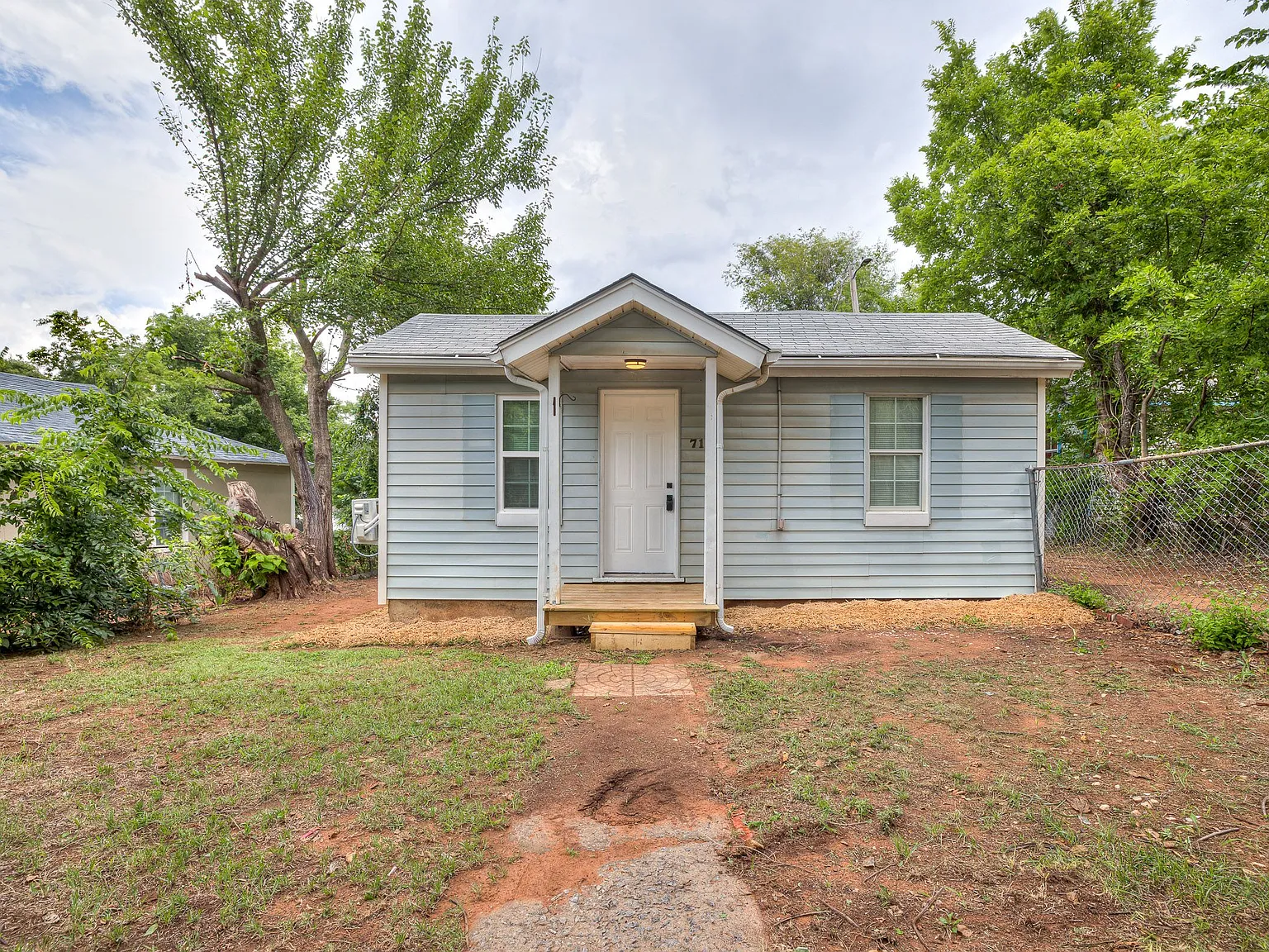 1 bed, 597 sqft, $900 — Photo 4