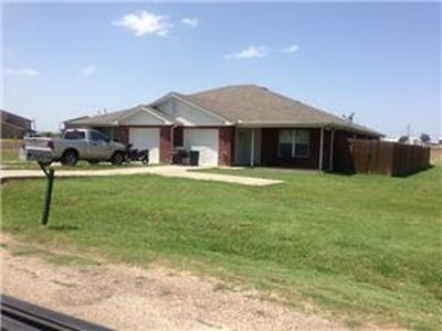 403 W Criner St, Grandview, TX, 76050