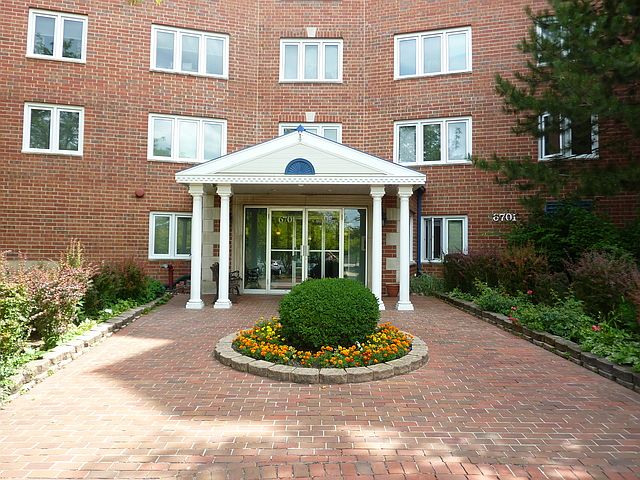 1st image of 6701 N Milwaukee Ave APT 607