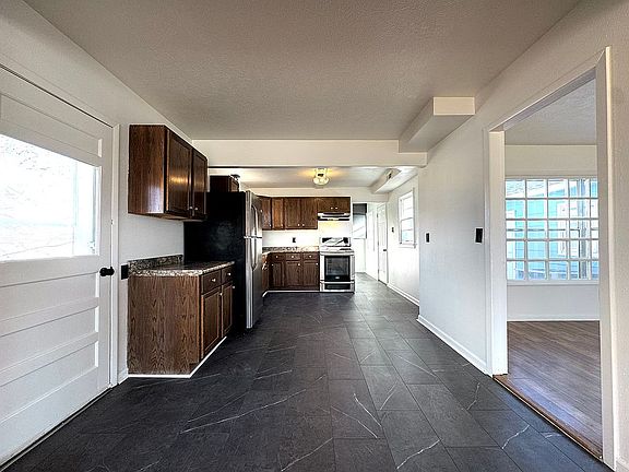 5th image of 506 Minneola Rd