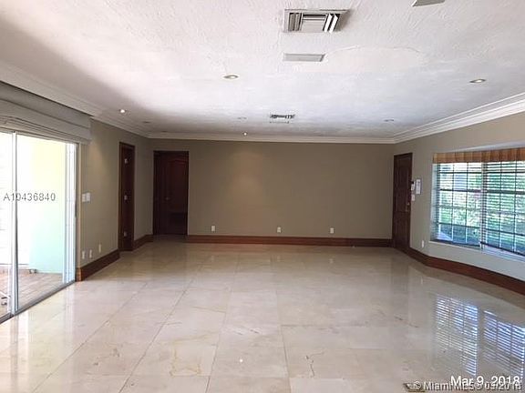 2nd image of 4010 University Dr