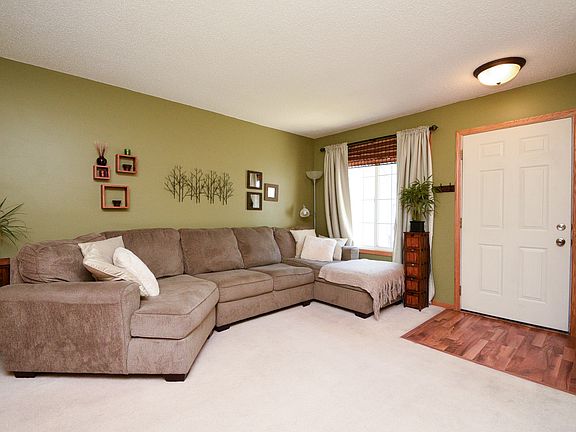 5th image of 7899 Forest Blvd APT F