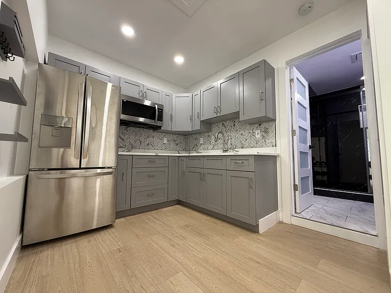 163 Mante Dr #A — Photo 3