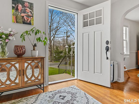 4th image of 2712 Torringford West Street