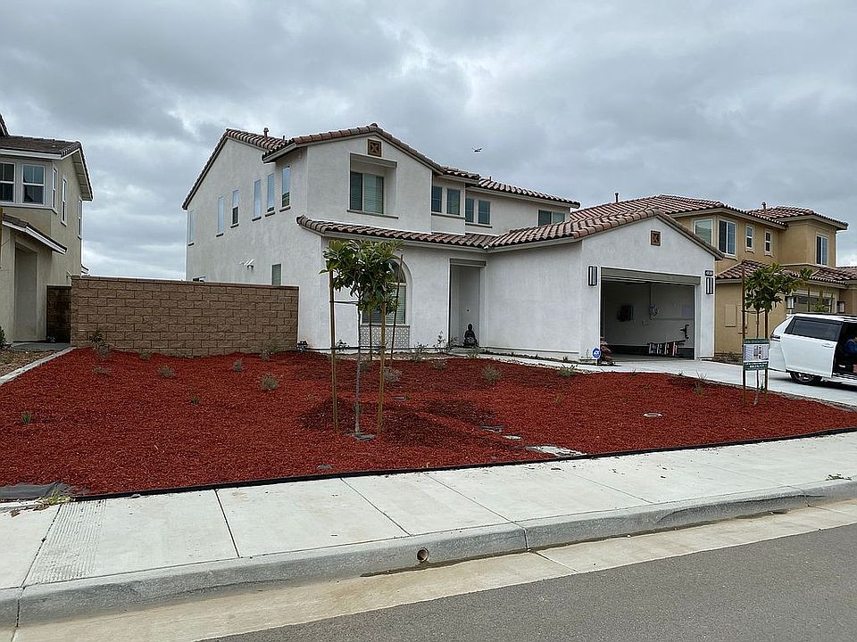 1st image of 30835 Treetop Ln