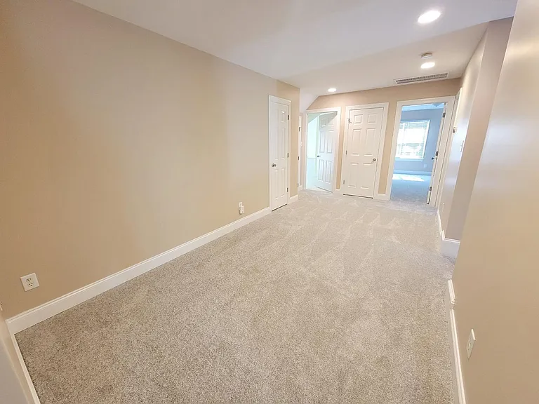 1217 Crozier Ct — Photo 34