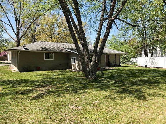 5th image of 1729 Deringer Dr