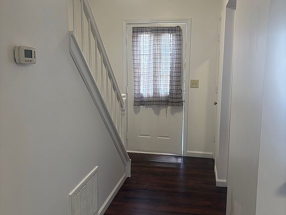 5th image of 2908 Aspen Woods Entr #2908