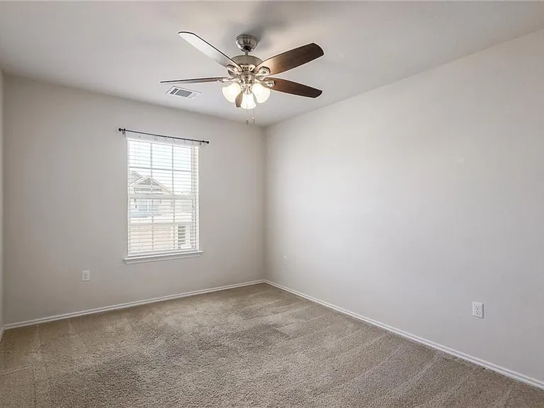 14004 Osmarea Dr — Photo 19