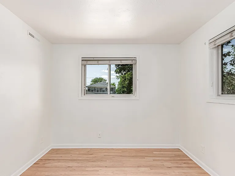3035 S Bannock St — Photo 22