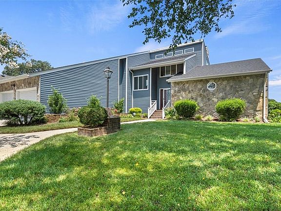 4th image of 2509 Bellechase Ct