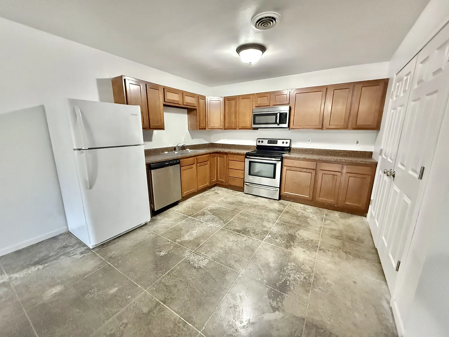 510 Pine Street - 2 — Photo 4