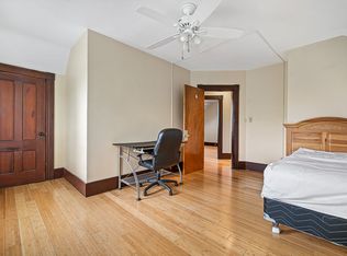 45 Fruit St APT 3, Worcester, MA 01609