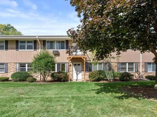 5700 West Wahner AVENUE #109, Brown Deer, WI 53223