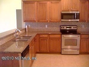 3rd image of 1700 Hollow Glen Dr