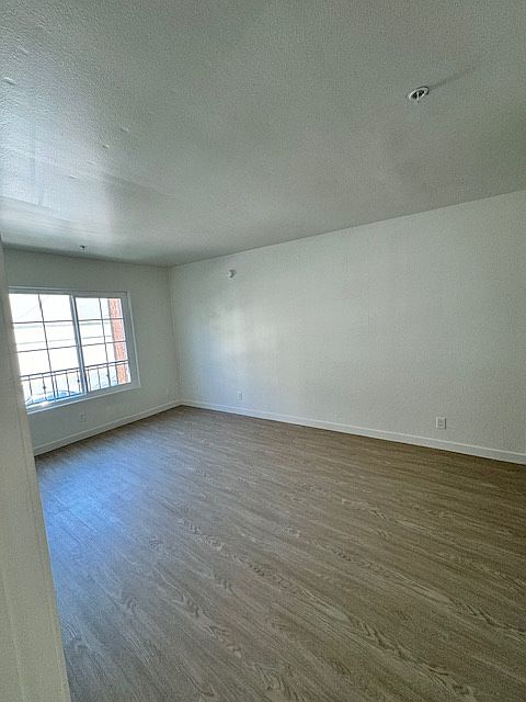 1st image of 3861 Vinton Ave #2B-2Ba-965Sqft