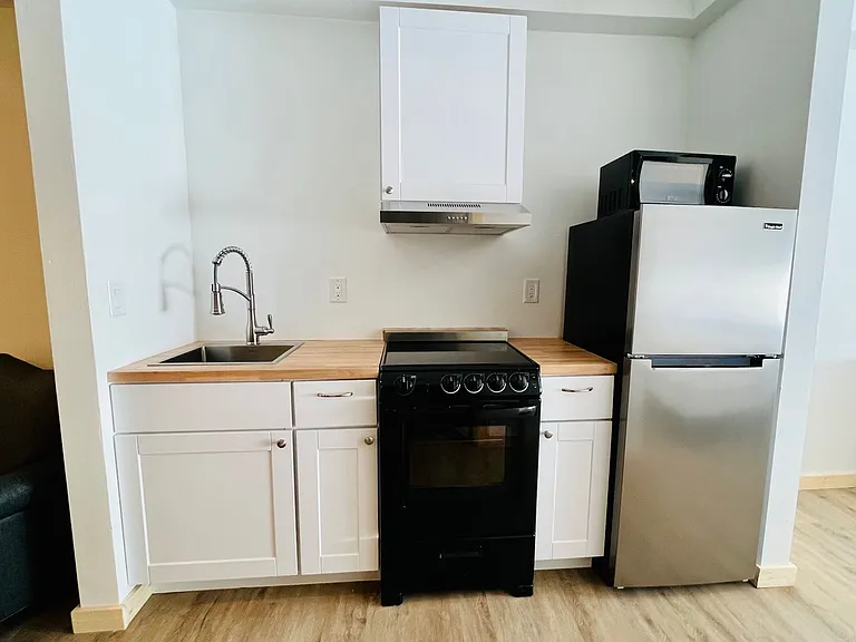 Ski Town Apartments — Photo 135