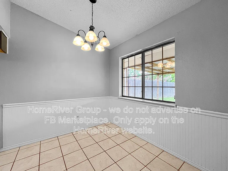 604 Carl C Senter St — Photo 4