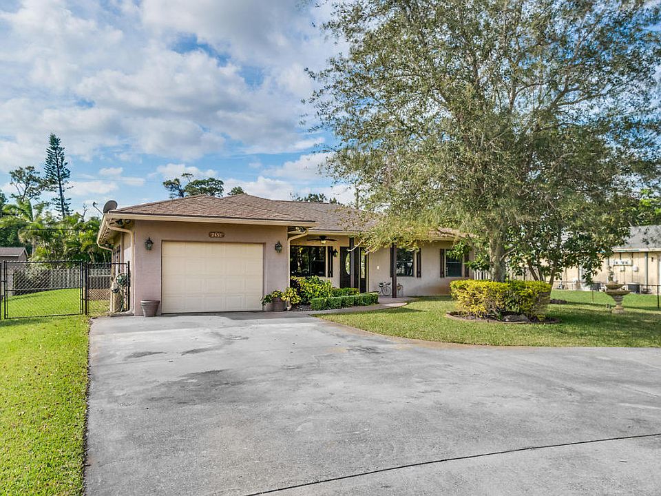 1st image of 2455 Sunrise Dr