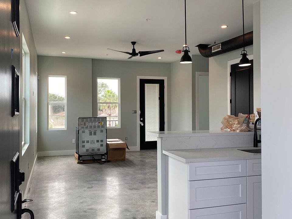 1st image of 4821 W Napoleon Ave N #1-A