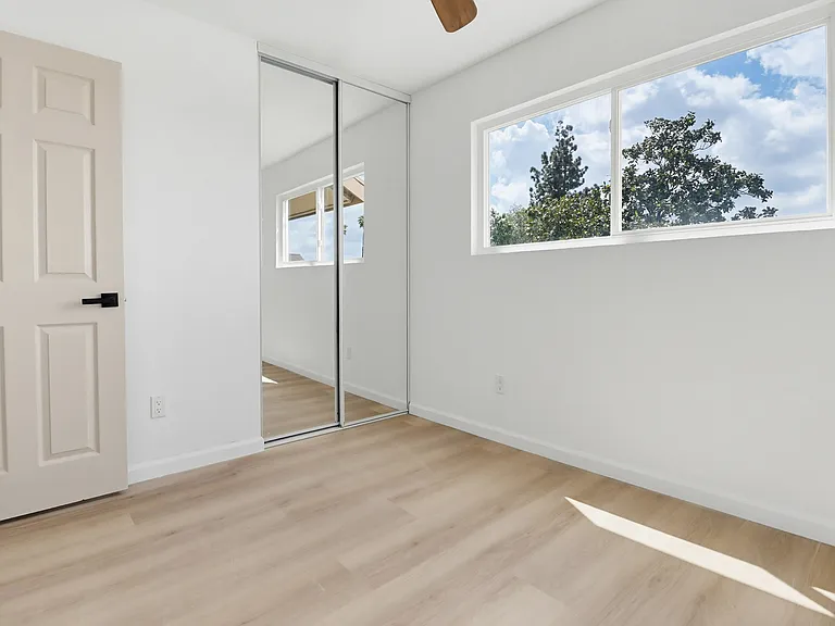 895 Jamacha Rd — Photo 8