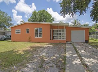 156 SE Prima Vista Blvd, Port Saint Lucie, FL 34983