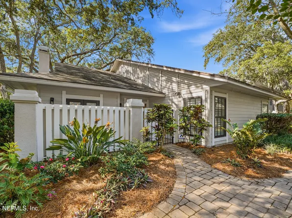 35 SEA WINDS Lane S, Ponte Vedra Beach, FL 32082