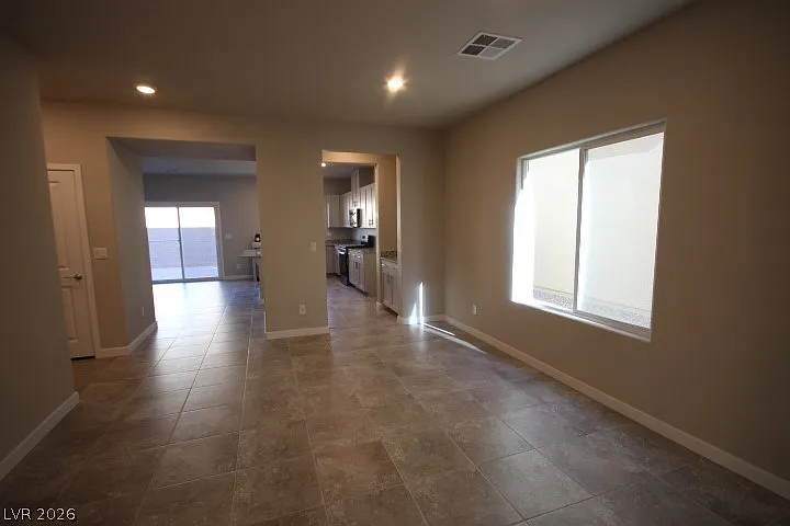 8330 S Miller Ln — Photo 3