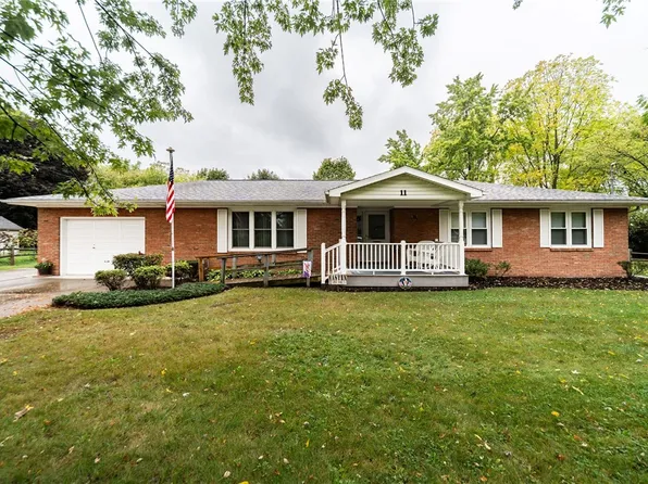 11 Hessler Ct, Dansville, NY 14437