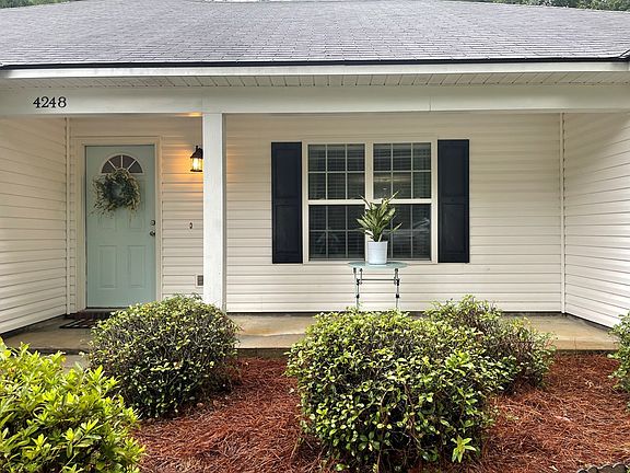 2nd image of 4248 Shelby Ln