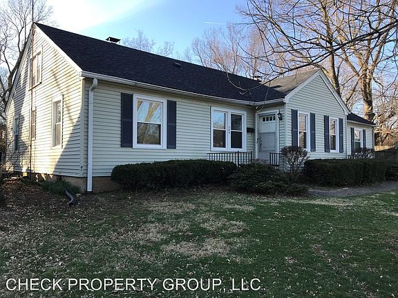 2nd image of 704 Plainview Ave