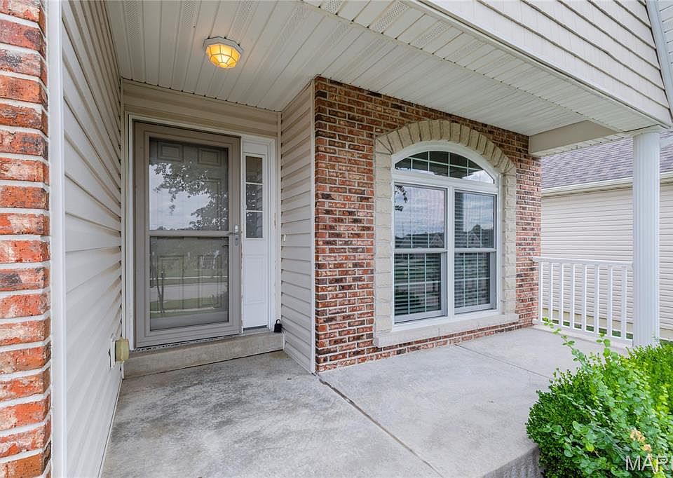 1st image of 130 Chesapeake Trce