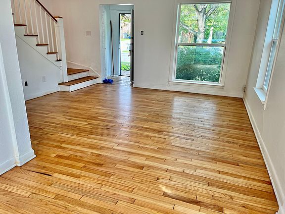 2nd image of 310 N Montreal Ave #310
