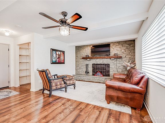 5th image of 8030 Talbrook Ct