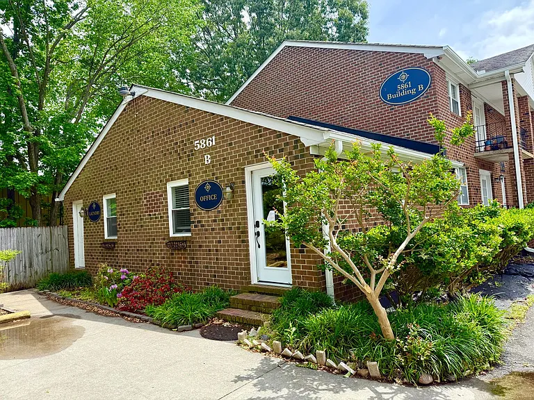 451 Frizzell Ave #B — Photo 25