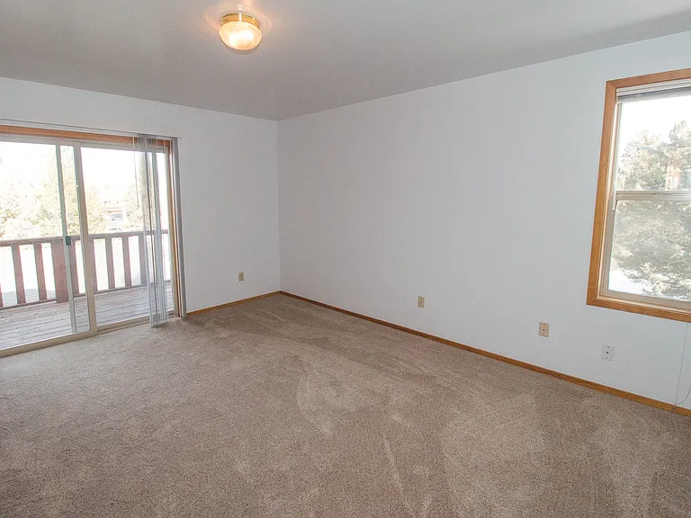 2528 NE Conners Ave — Photo 9