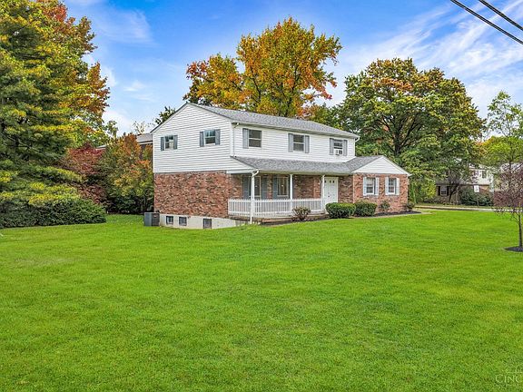 4th image of 7988 Woodruff Rd