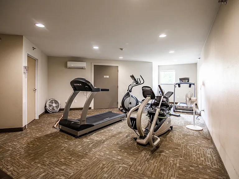 Overlook Ridge Apartments — Photo 7