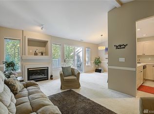 25235 SE Klahanie Blvd APT G301, Issaquah, WA 98029