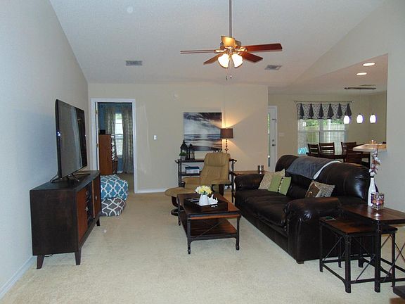 5th image of 7 Coolwater Ln