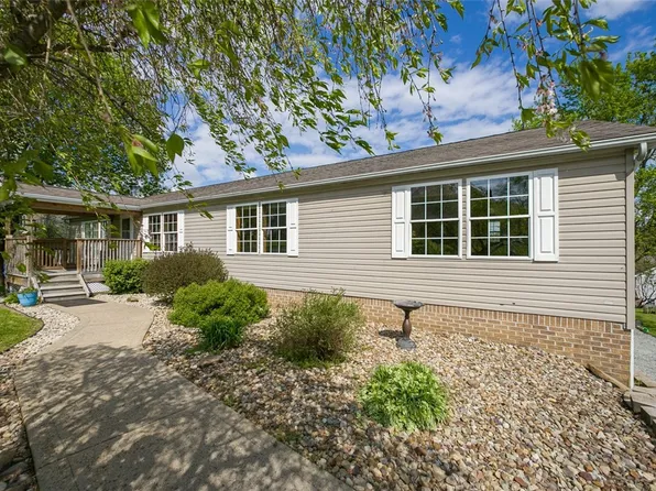 112 Pine St, Rillton, PA 15678