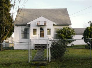 10616 17th Ave SW, Seattle, WA 98146