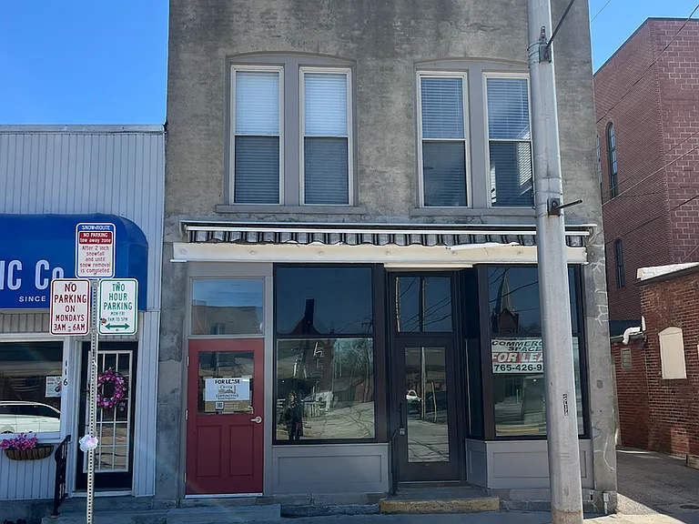 114 E Franklin St #3 — Photo 2