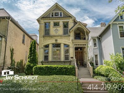 1685 N Cass St, Milwaukee, WI, 53202